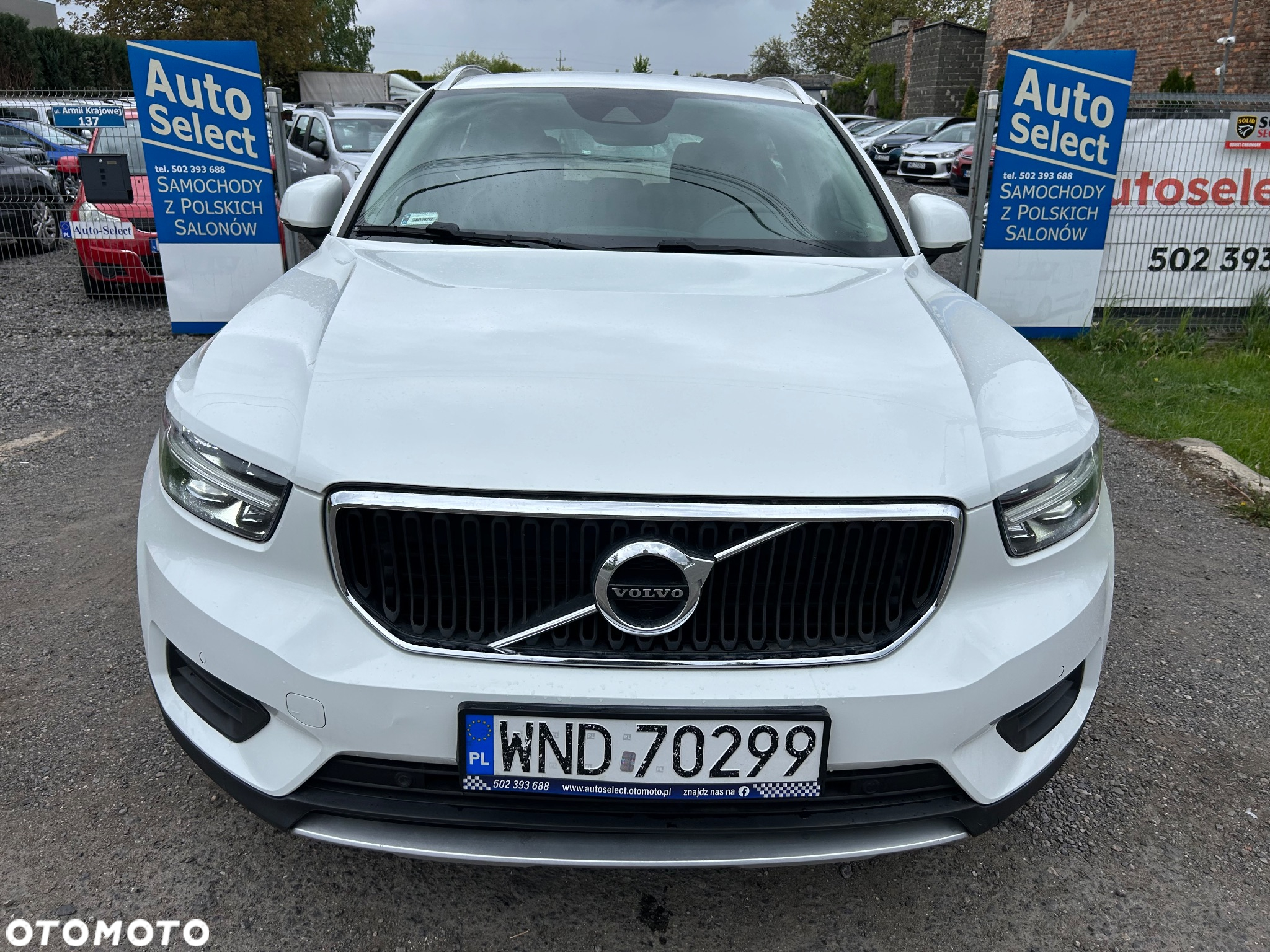 Volvo XC 40 T5 AWD Momentum Pro - 3