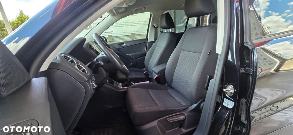 Volkswagen Tiguan - 30