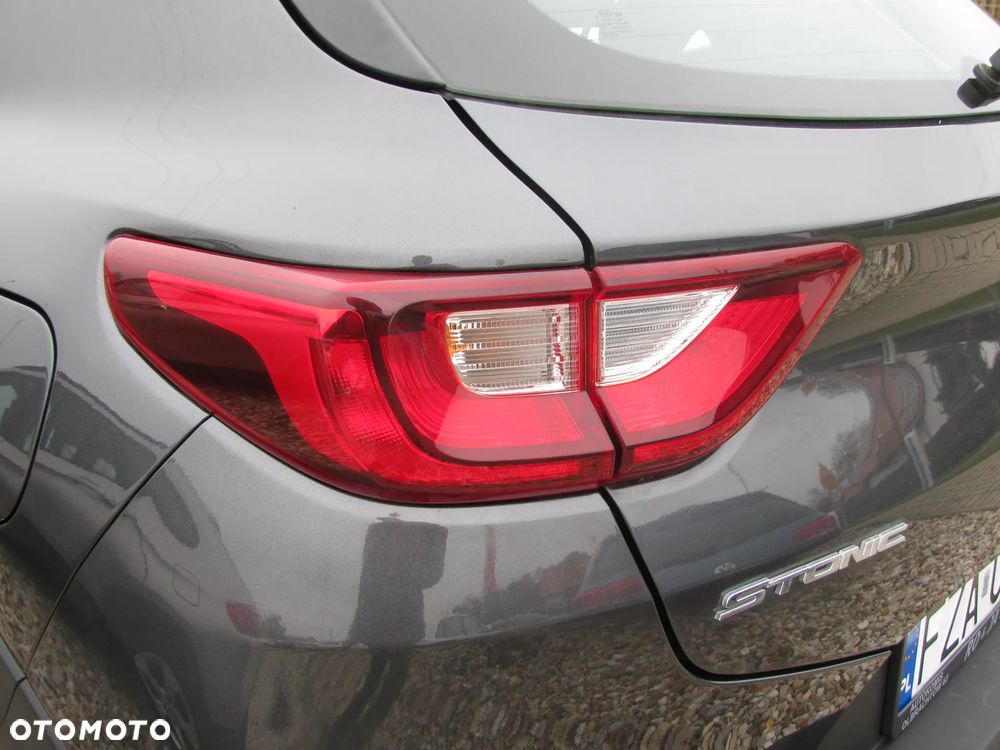 Kia Stonic 1.2 Dream-Team Edition - 37