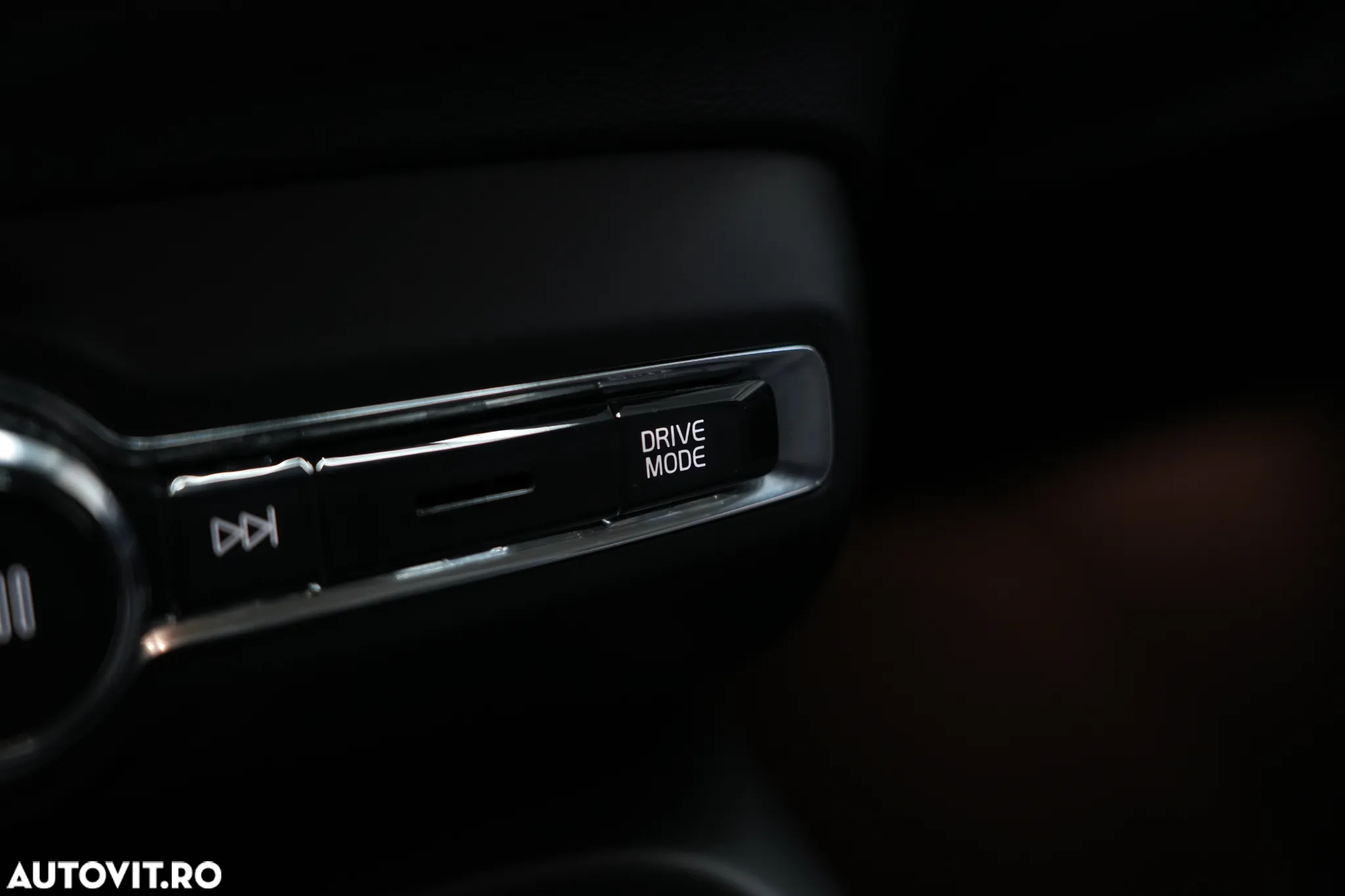Volvo XC 40 Recharge T5 Twin Engine AT7 Inscription Expression - 17