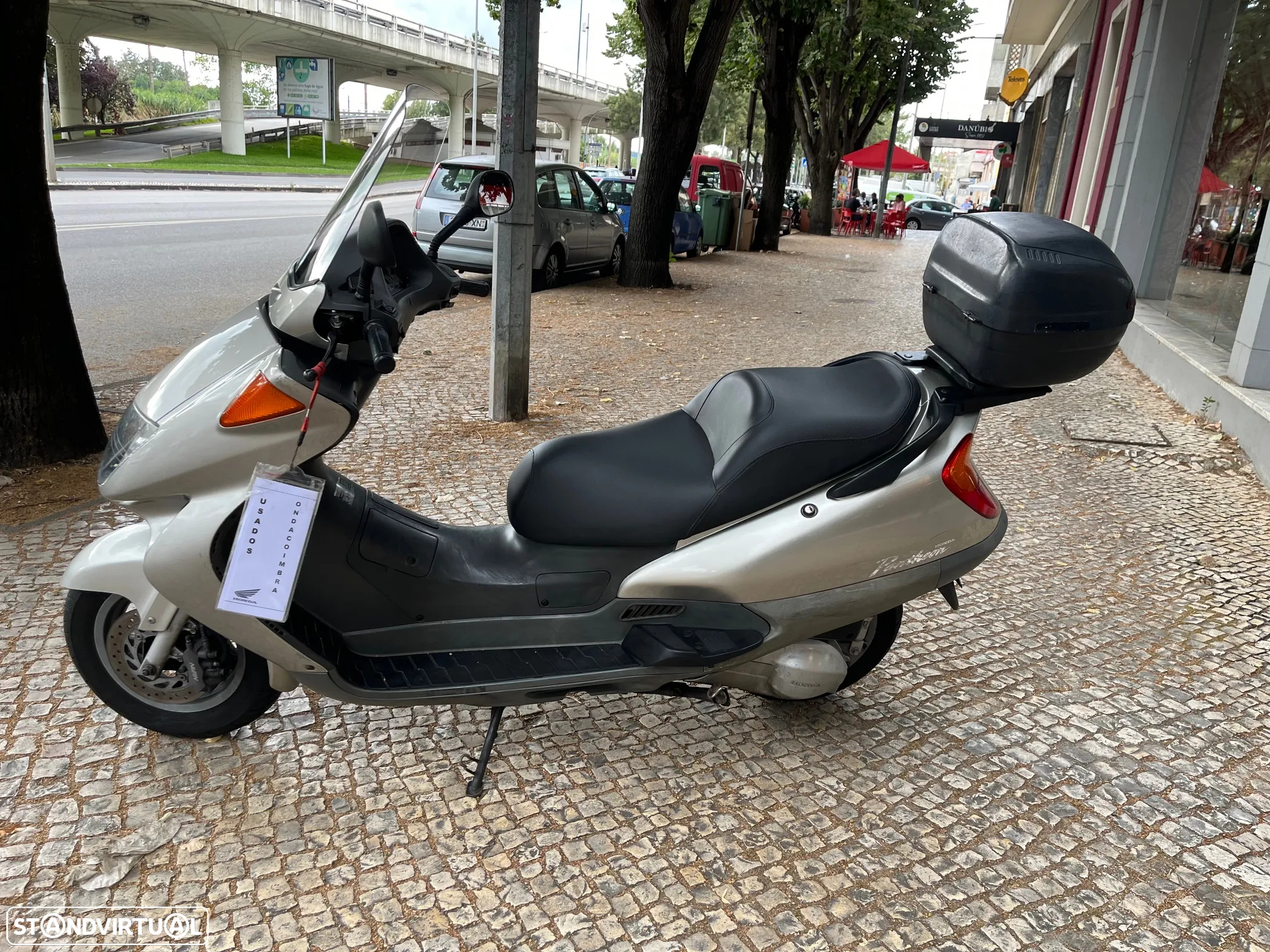 Honda FES PHANTEON 125 - 3