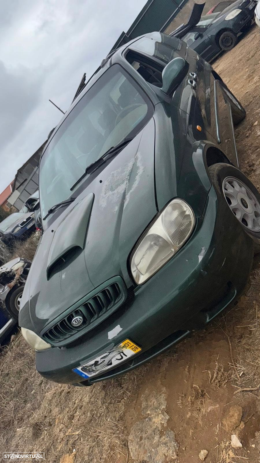 Kia Carnival 2.9 Tdi de 2001 para peças - 3