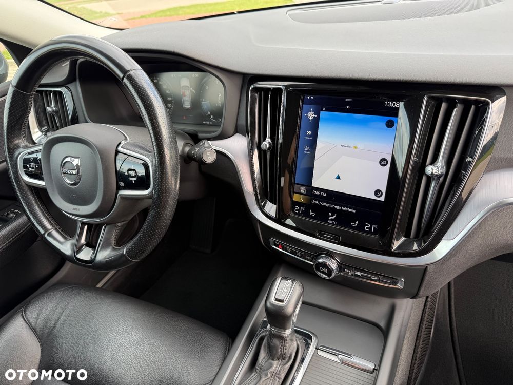 Volvo V60 D3 Momentum Pro - 13