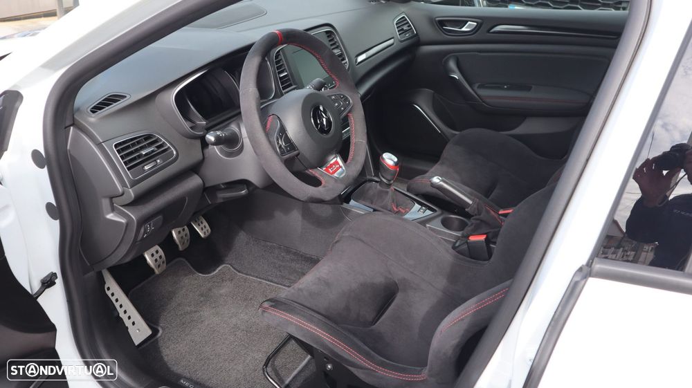 Renault Mégane 1.8 TCe R.S. Trophy-R - 17