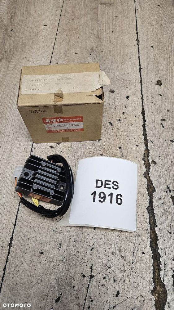 Regulator Napięcia Suzuki DR125 DR200 SP200  32800-42A00 - 1