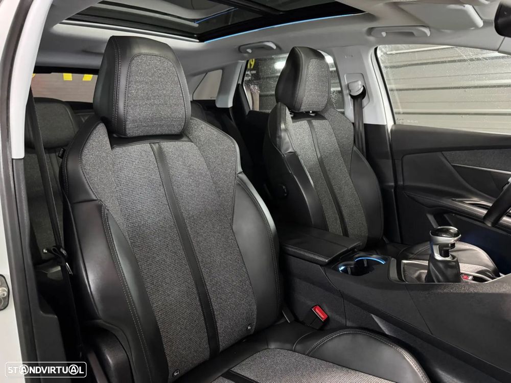 Peugeot 3008 1.2 PureTech Allure Pack - 25