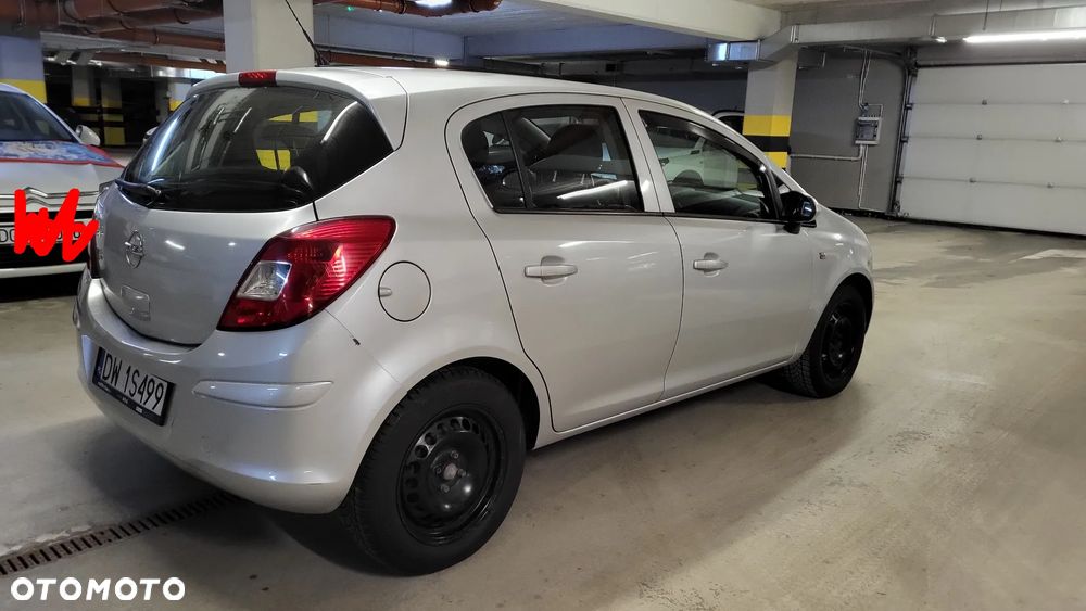 Opel Corsa 1.2 16V Enjoy - 4