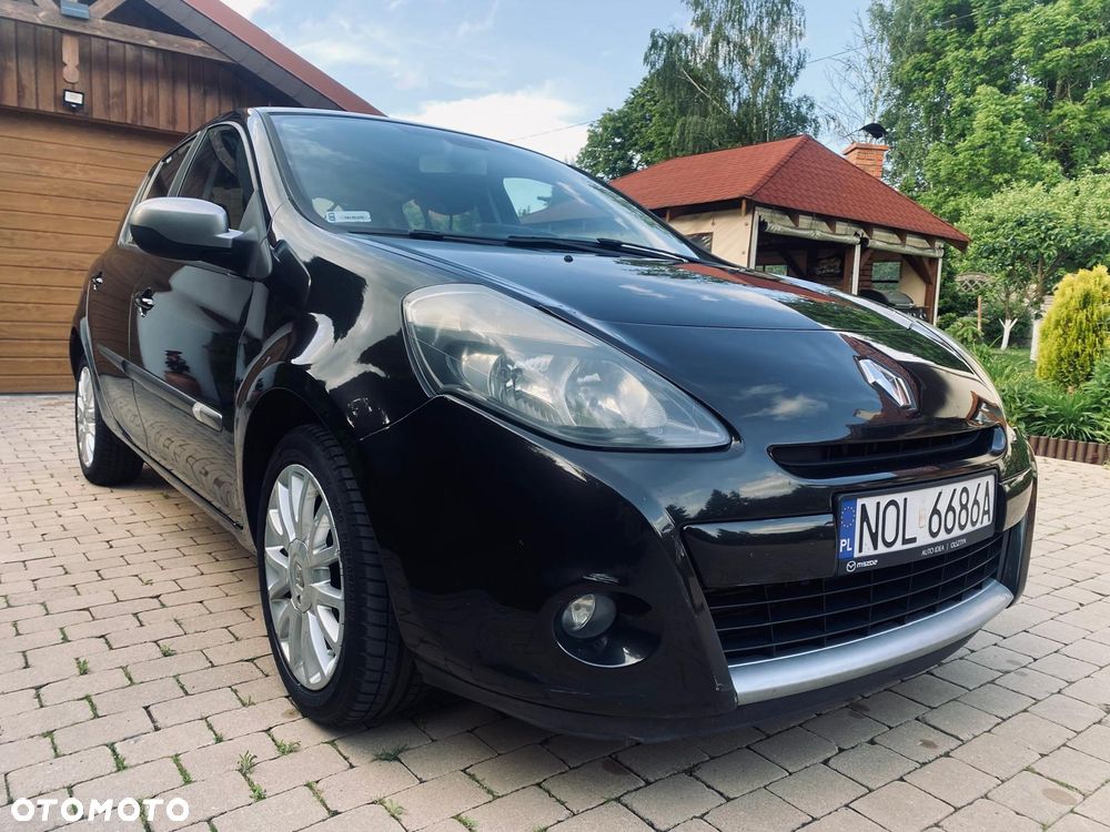 Renault Clio - 1