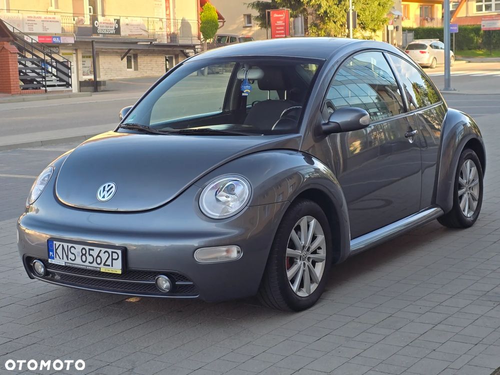 Volkswagen New Beetle - 5