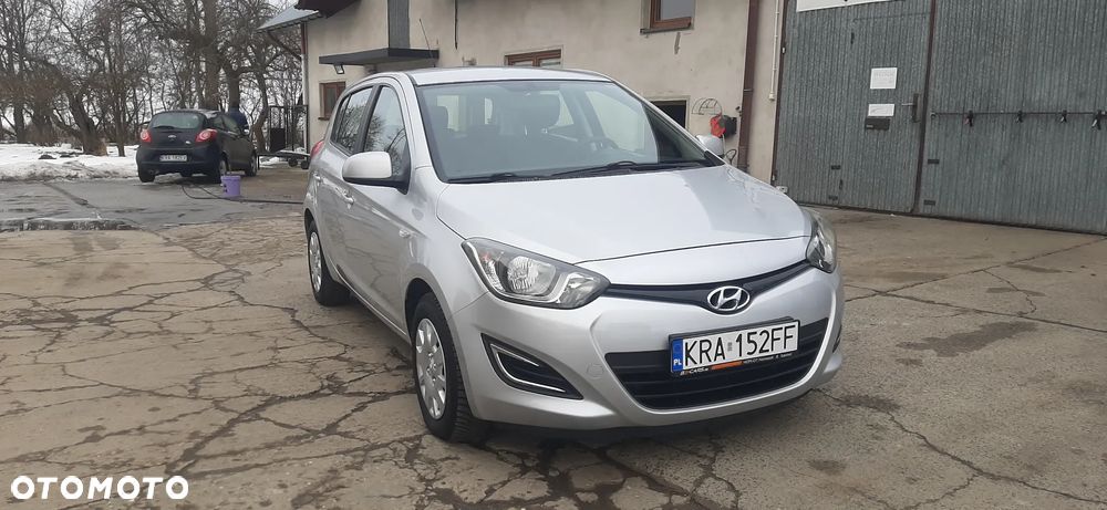 Hyundai i20 - 16