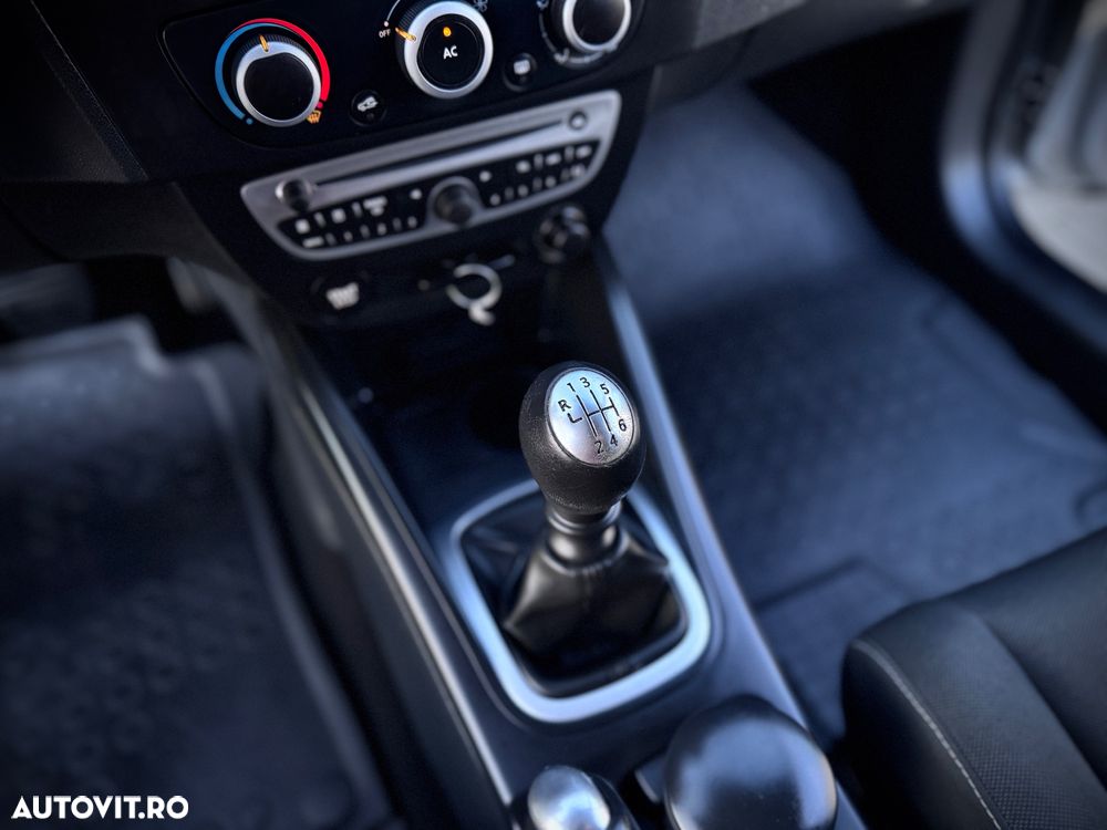 Renault Megane 1.5 dCi Confort Expression - 23