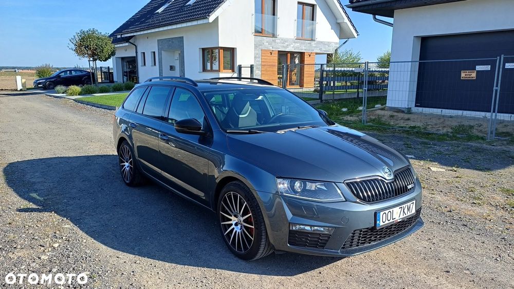 Skoda Octavia 2.0 TDI RS DSG - 1