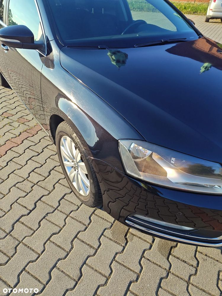 Volkswagen Passat 2.0 TDI Comfortline - 22