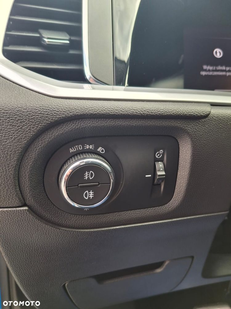 Opel Grandland X 1.6 T PHEV Design Line - 20