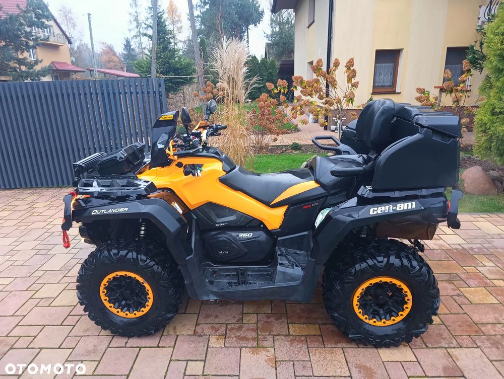 Can-Am Outlander