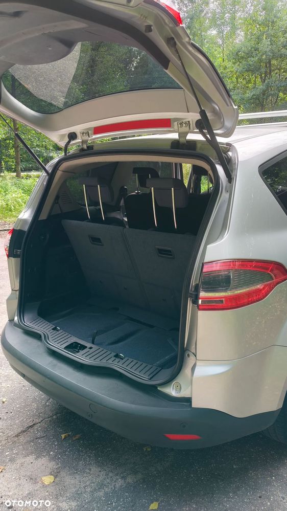 Ford S-Max 2.0 TDCi DPF Titanium - 4
