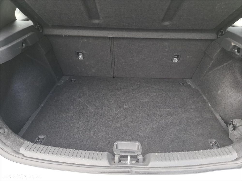 Hyundai i30 - 16