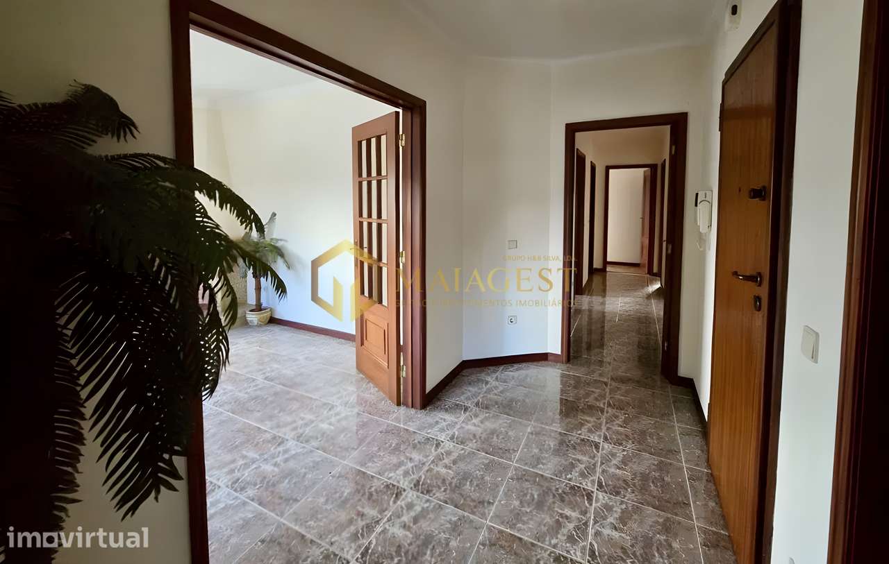Apartamento T3 Renovado para Arrendamento em Mozelos - Grande imagem: 4/12