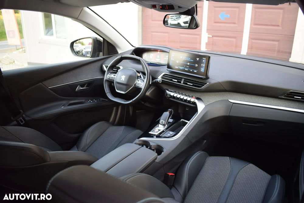 Peugeot 3008 BlueHDi 130 Stop & Start EAT8 Allure - 9