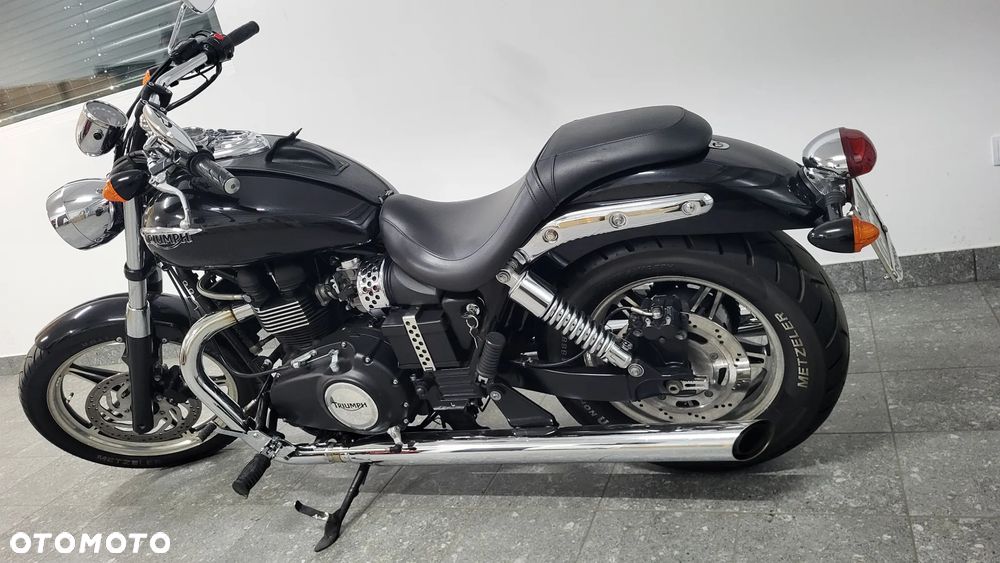 Triumph Speedmaster - 2