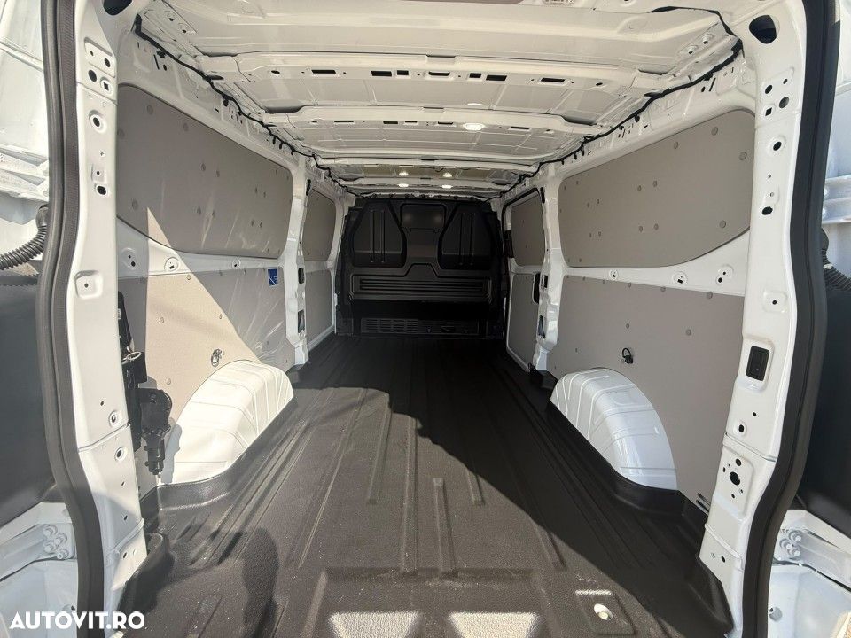 Ford Transit Custom - 12