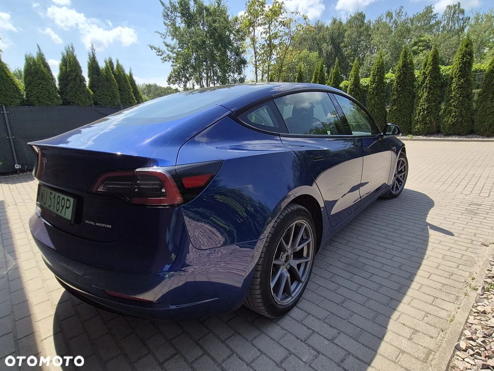 Tesla Model 3 - 6