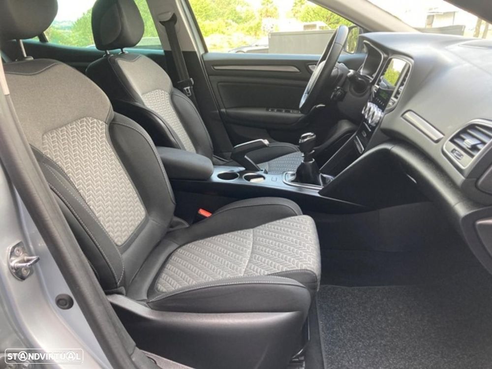 Renault Mégane 1.5 Blue dCi Limited - 35