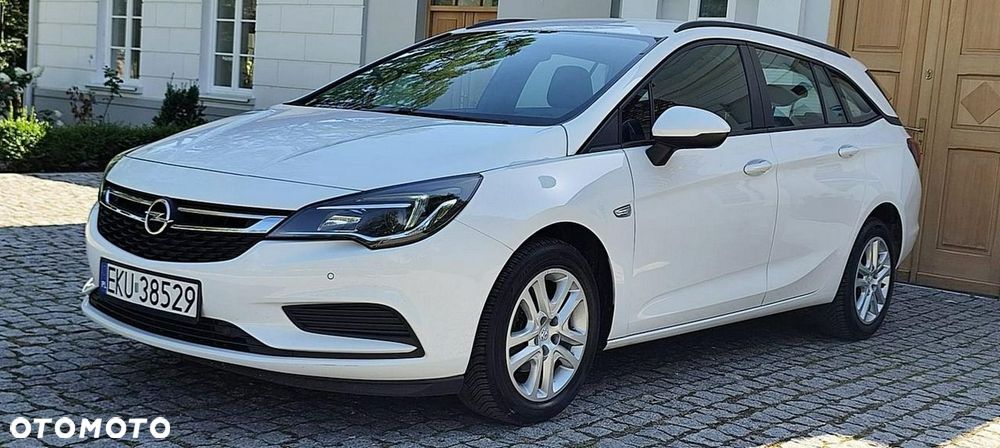 Opel Astra - 10