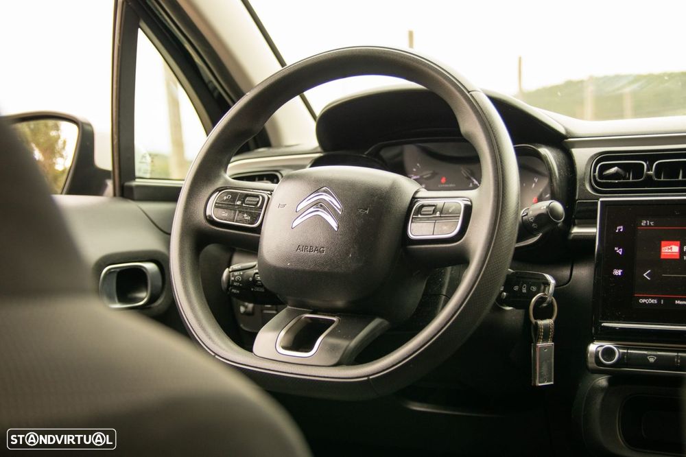 Citroën C3 1.2 PureTech Shine - 19