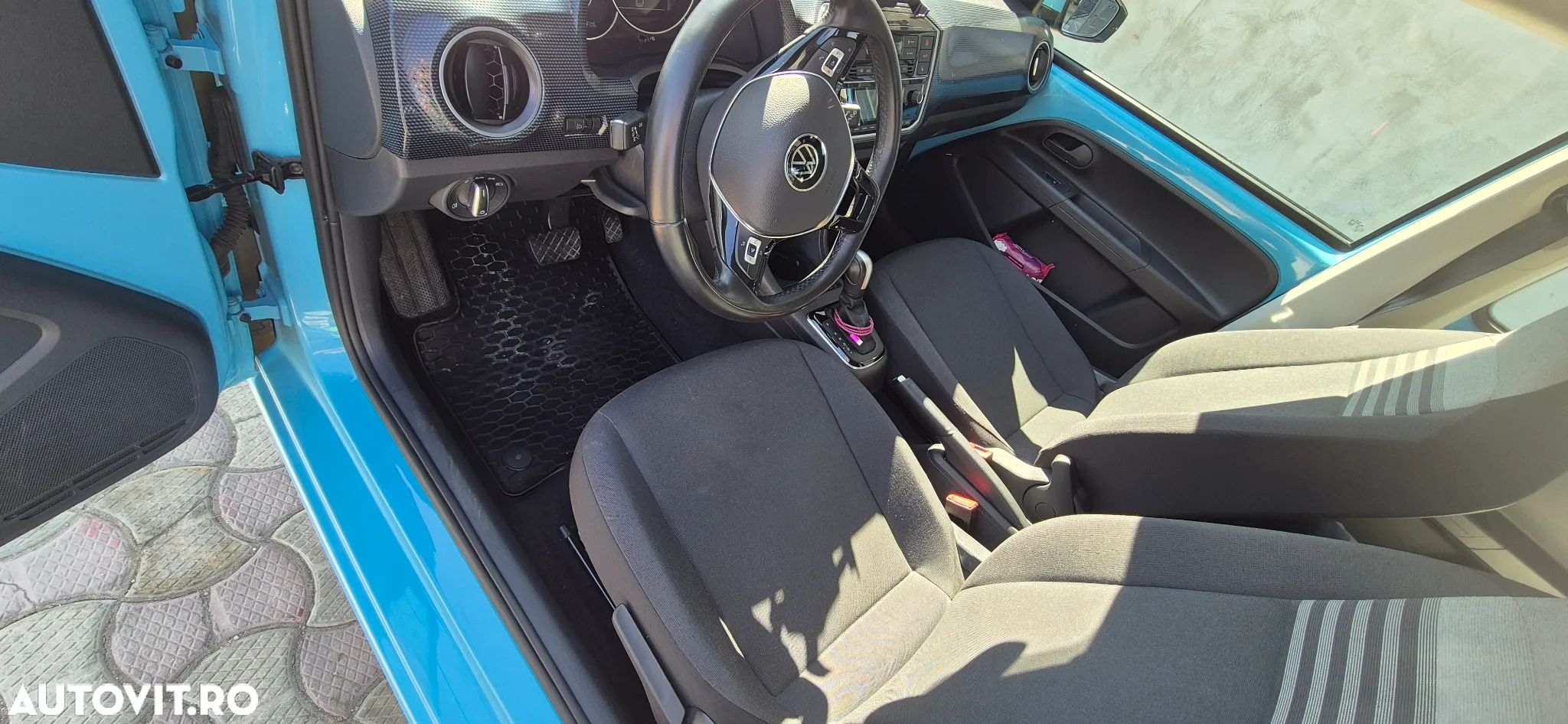 Volkswagen up! e-up! 32.3 kWh - 12