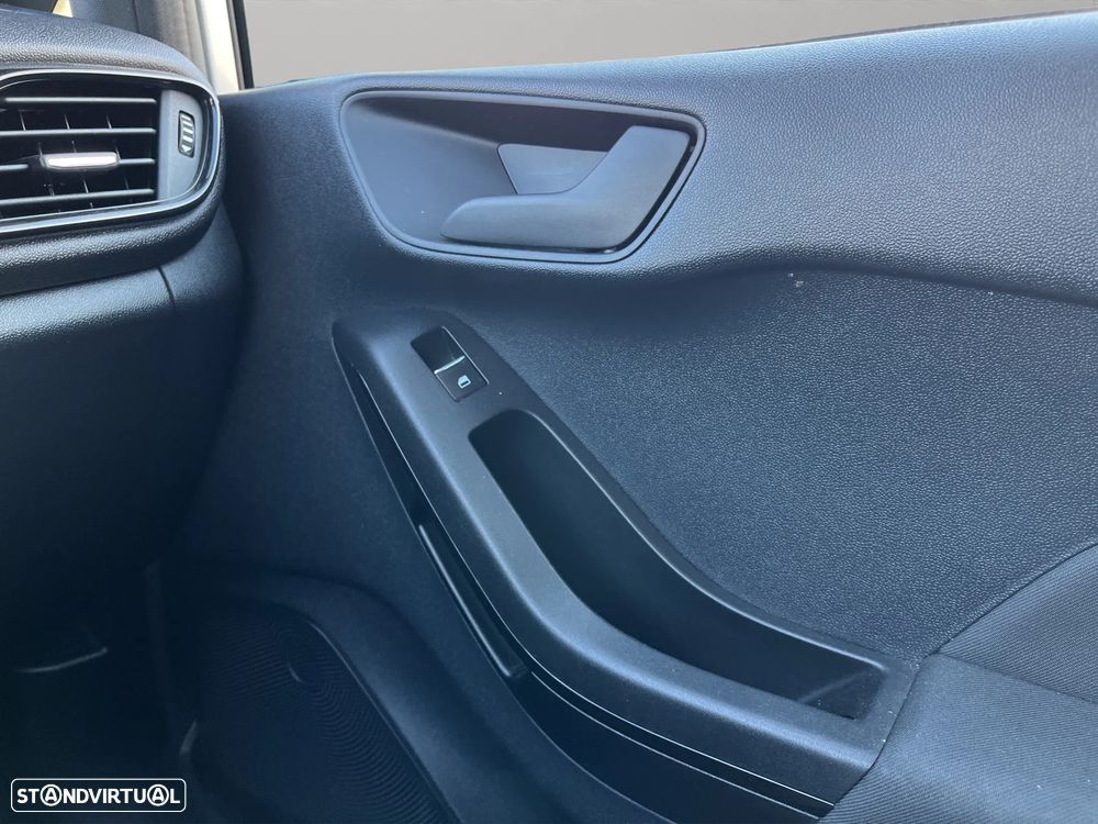 Ford Fiesta 1.0 EcoBoost Active - 17
