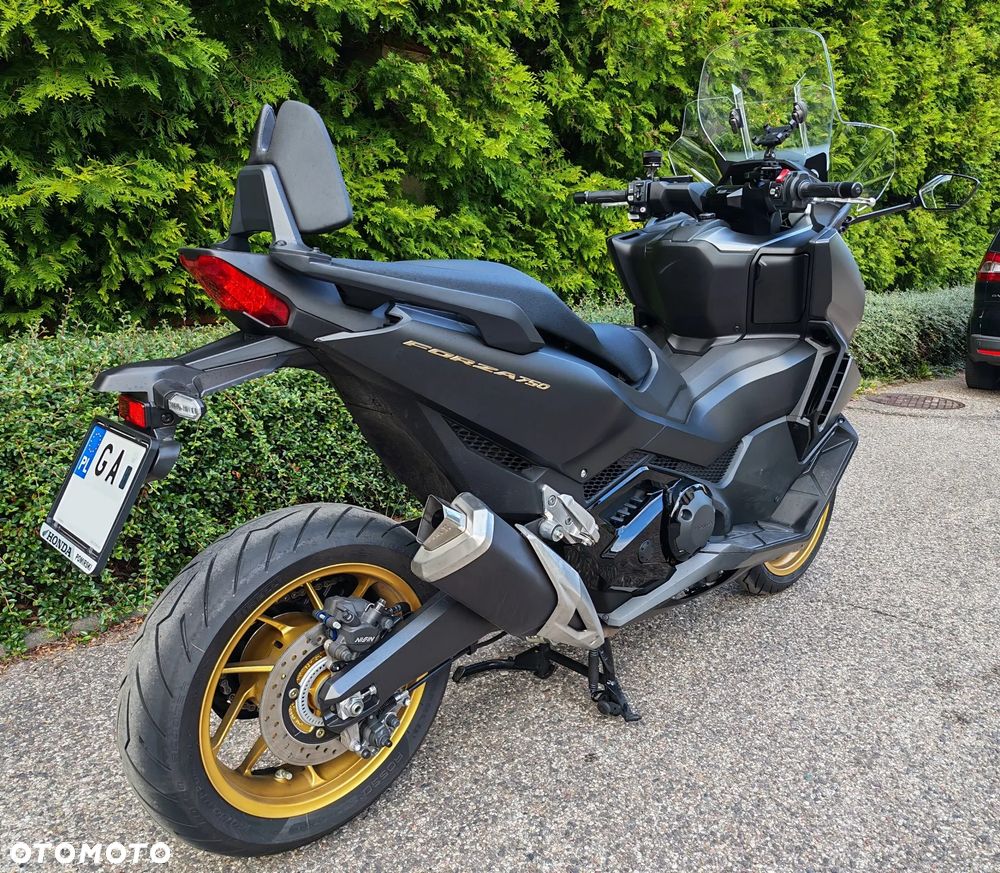 Honda NSS - 7