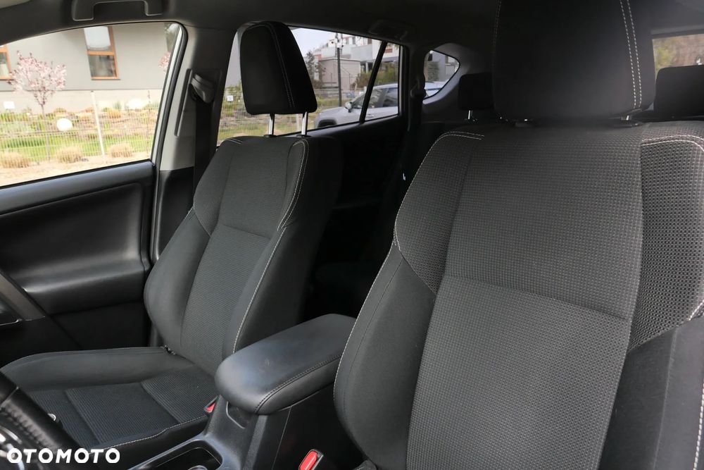 Toyota RAV4 2.0 Style 4x4 - 13
