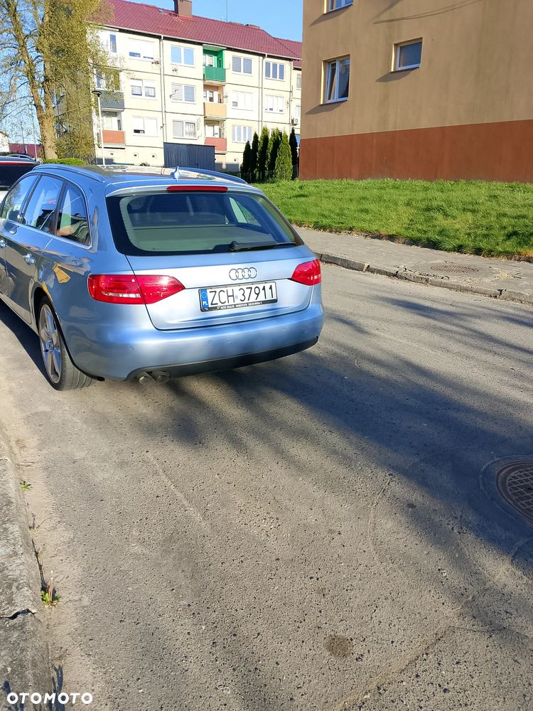 Audi A4 Avant - 2
