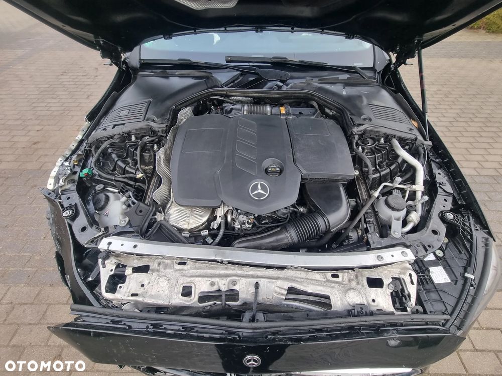 Mercedes-Benz Klasa C 300 de 4Matic 9G-TRONIC Avantgarde - 19