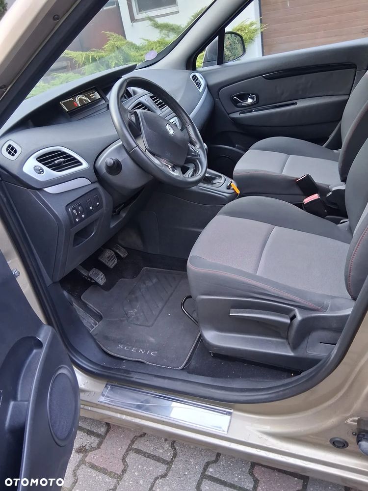 Renault Scenic ENERGY TCe 115 LIFE - 6