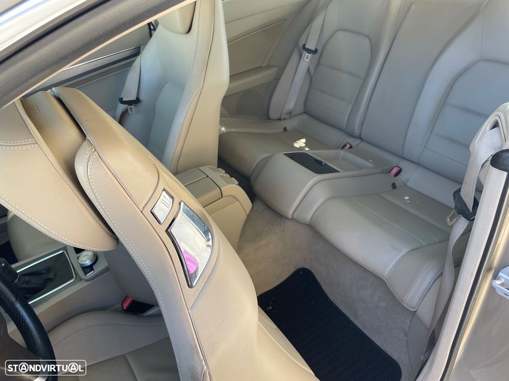 Mercedes-Benz E 220 - 22