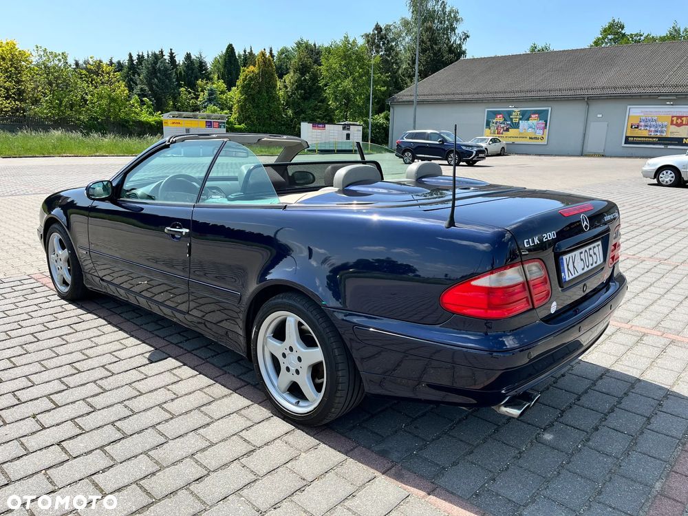 Mercedes-Benz CLK - 5
