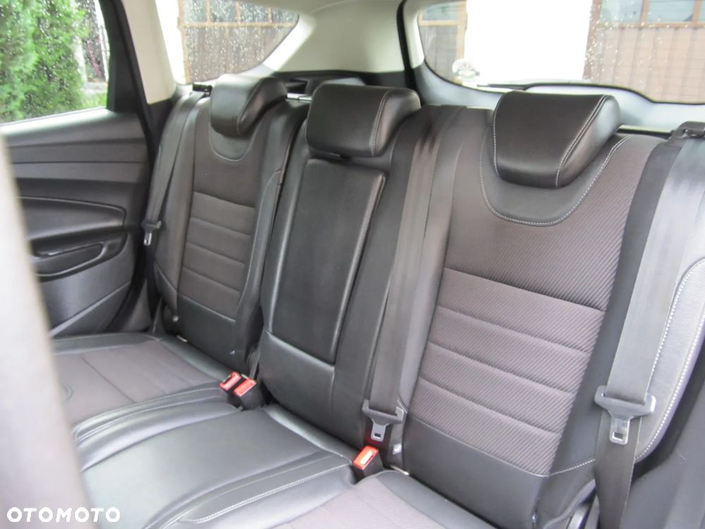 Ford Kuga 2.0 TDCi 4x4 Business Edition - 10