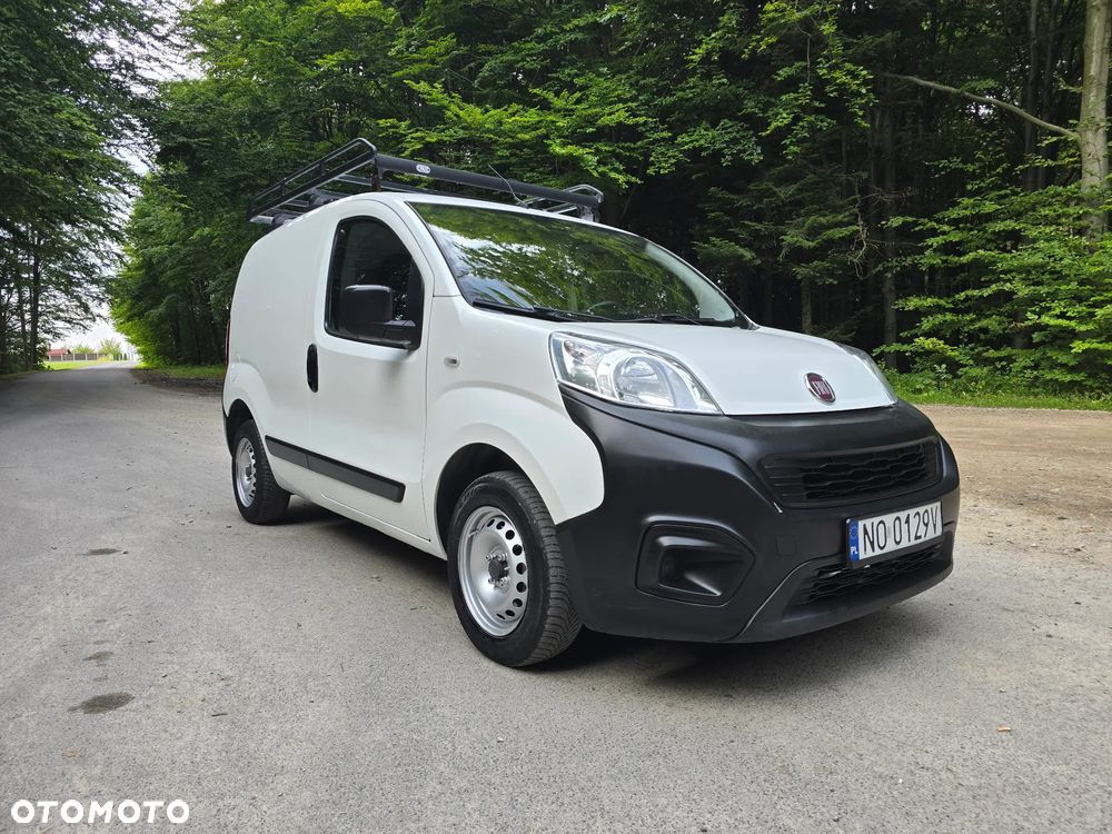 Fiat Fiorino Kombi 1.4 8V Base - 23