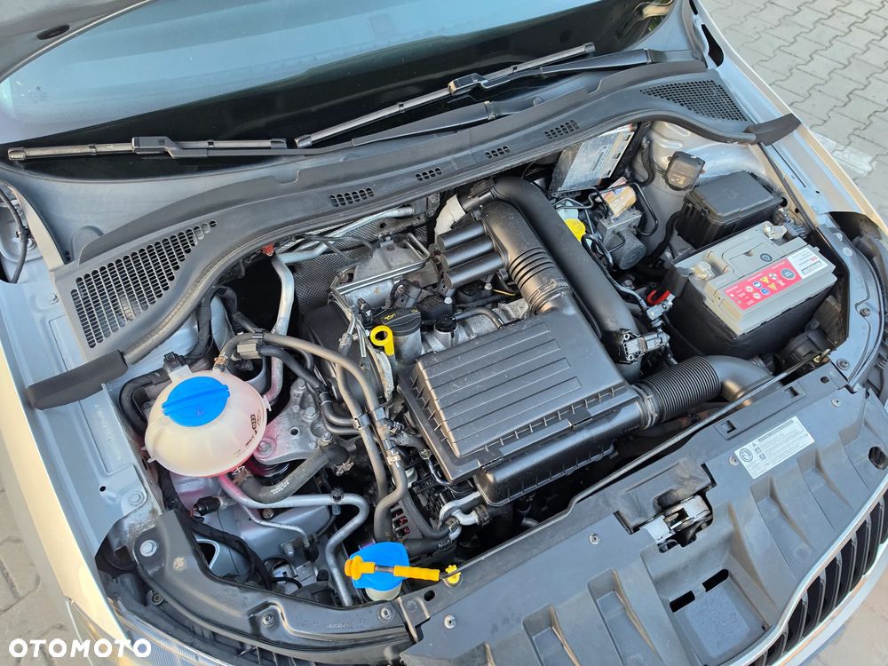 Skoda Fabia 1.2 TSI Active - 30