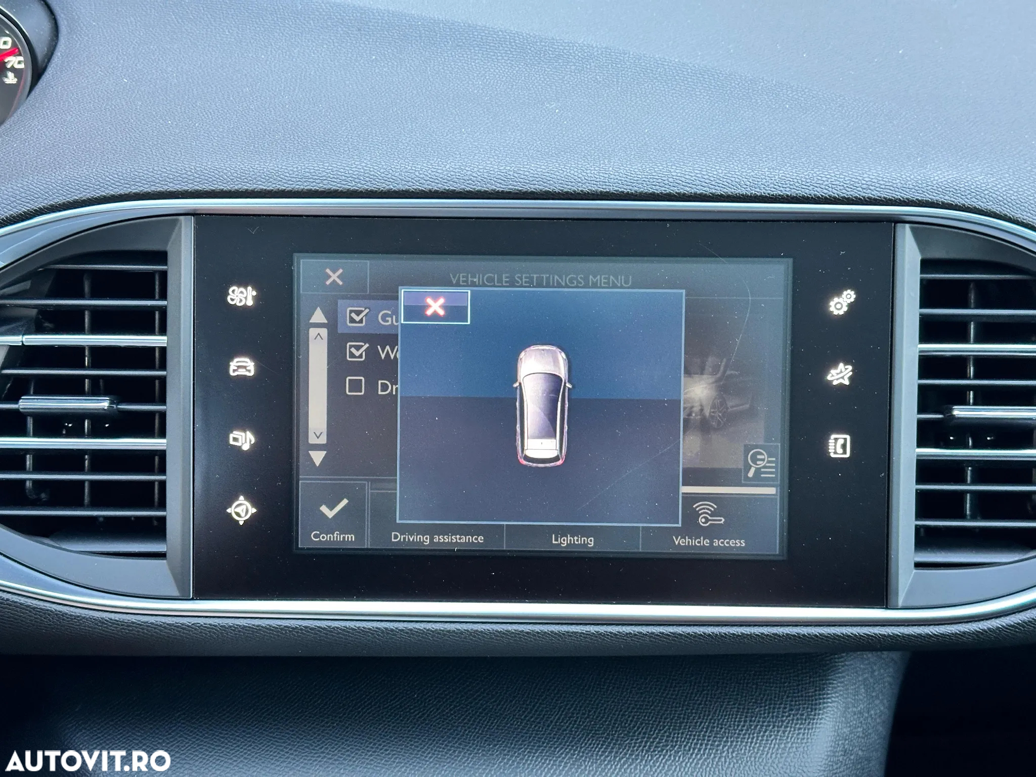 Peugeot 308 SW BlueHDi 120 Stop & Start Business-Line - 11