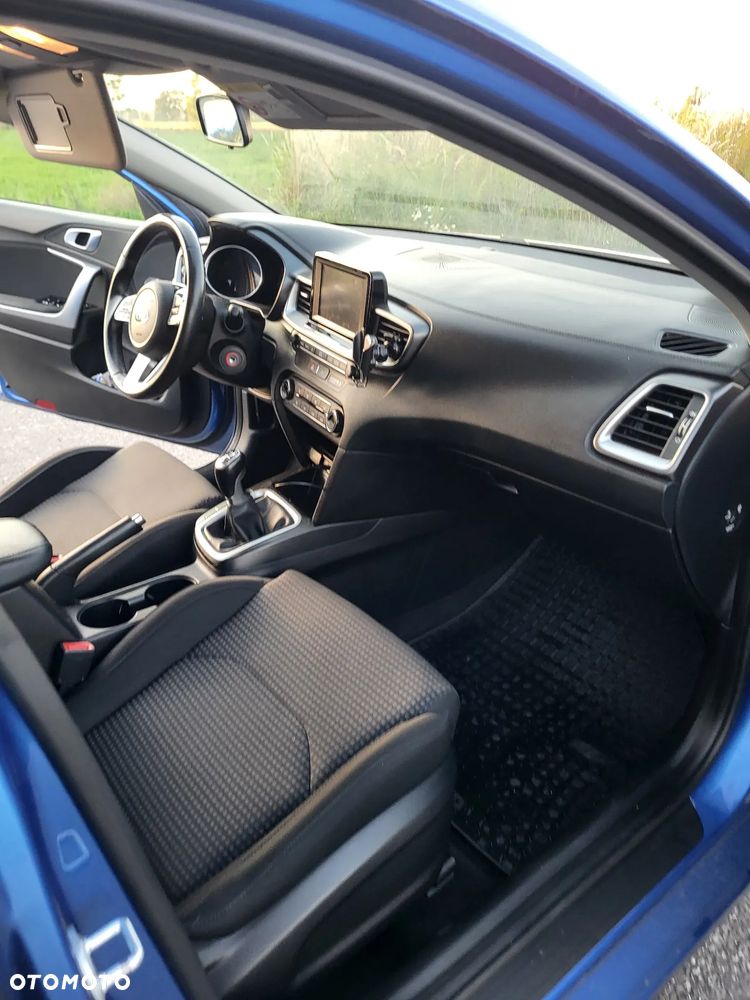 Kia Ceed - 19