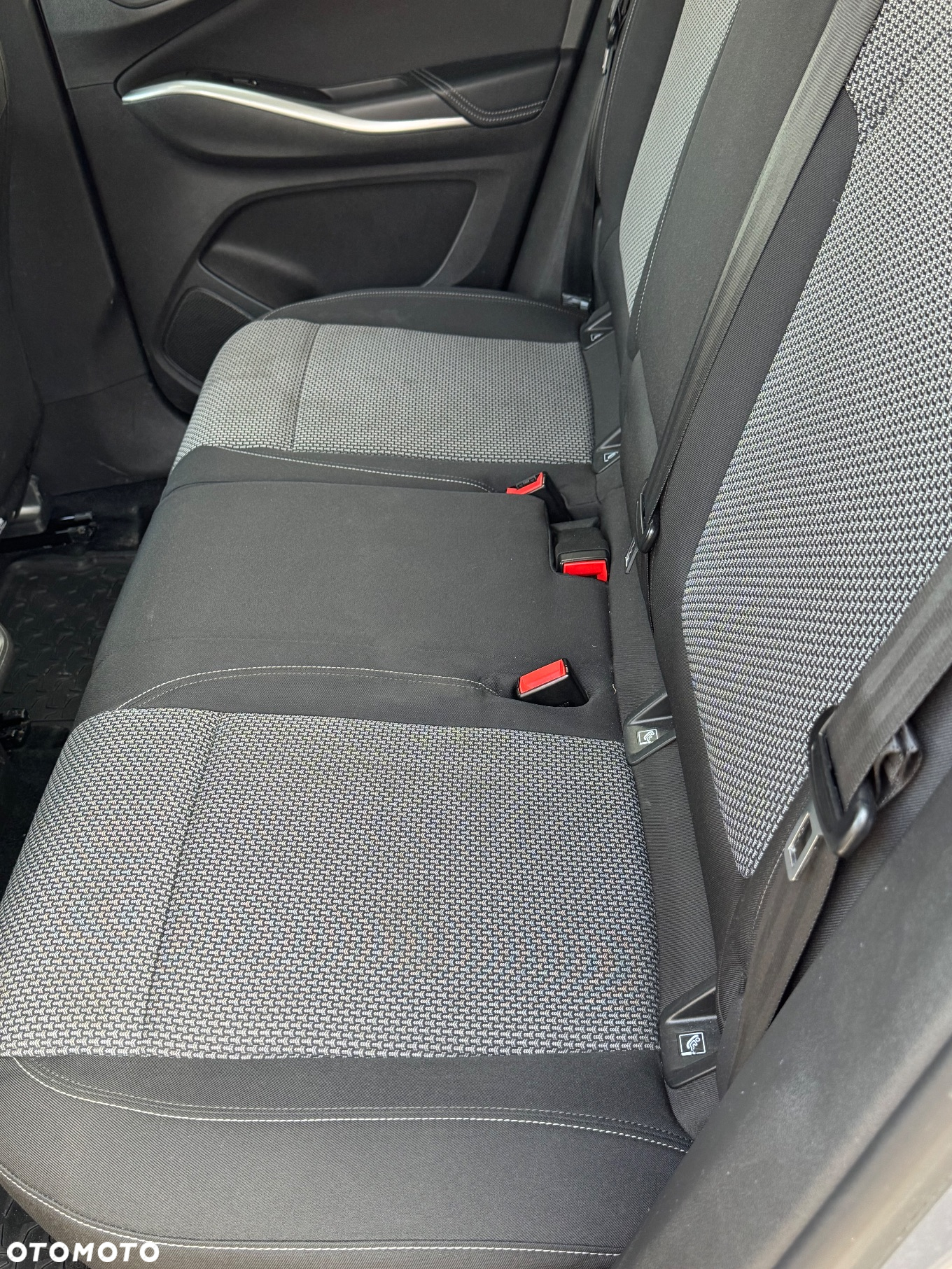 Opel Grandland X 1.6 CDTI Enjoy S&S - 19