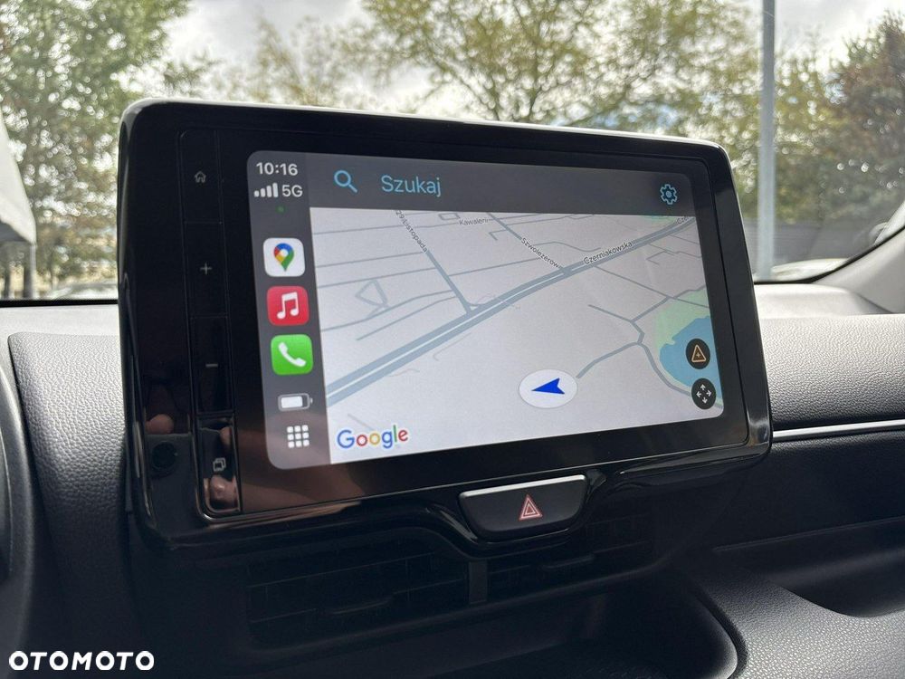 Toyota Yaris - 25
