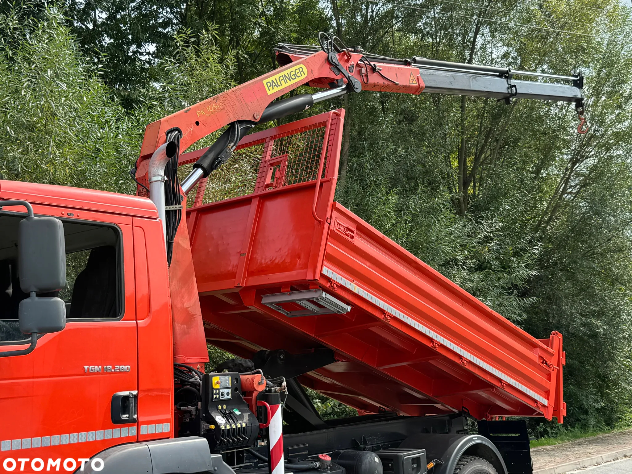 MAN TGM 18-280 MAN 4x4 HDS PALFINGER 105 KIPER WYWROTKA MEILLER BARDZO DOBRY STAN - 21