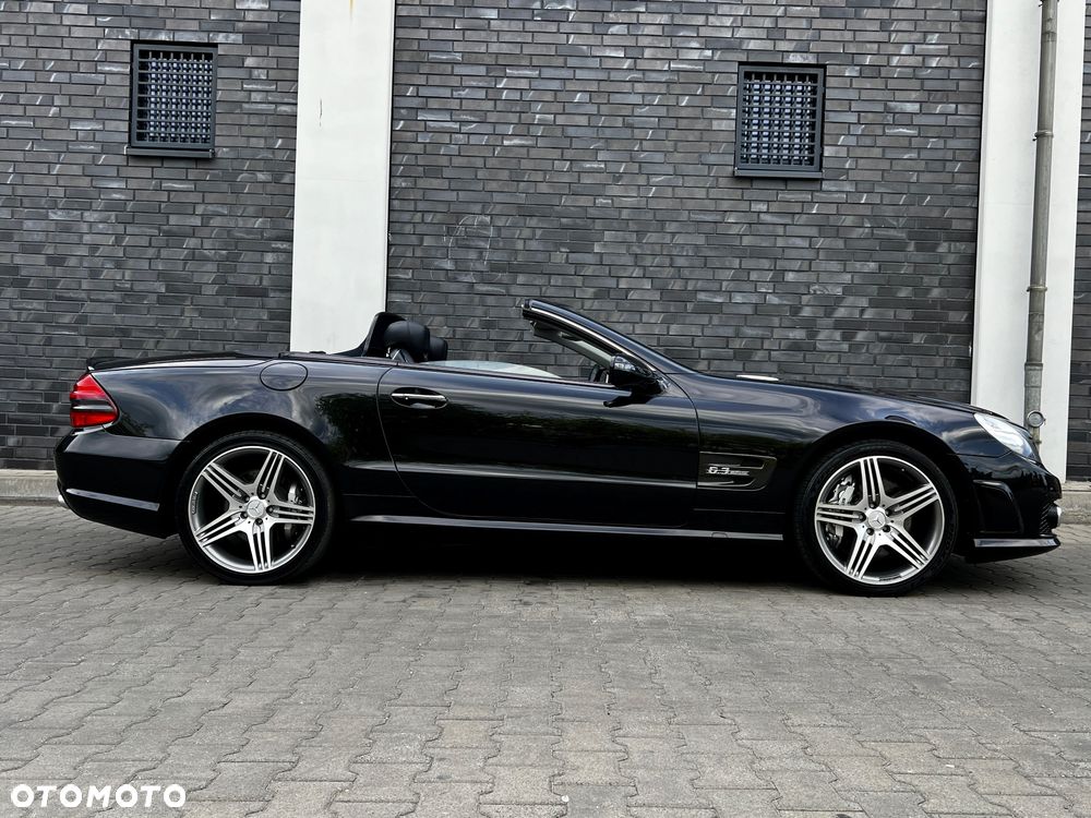 Mercedes-Benz SL 63 AMG - 10
