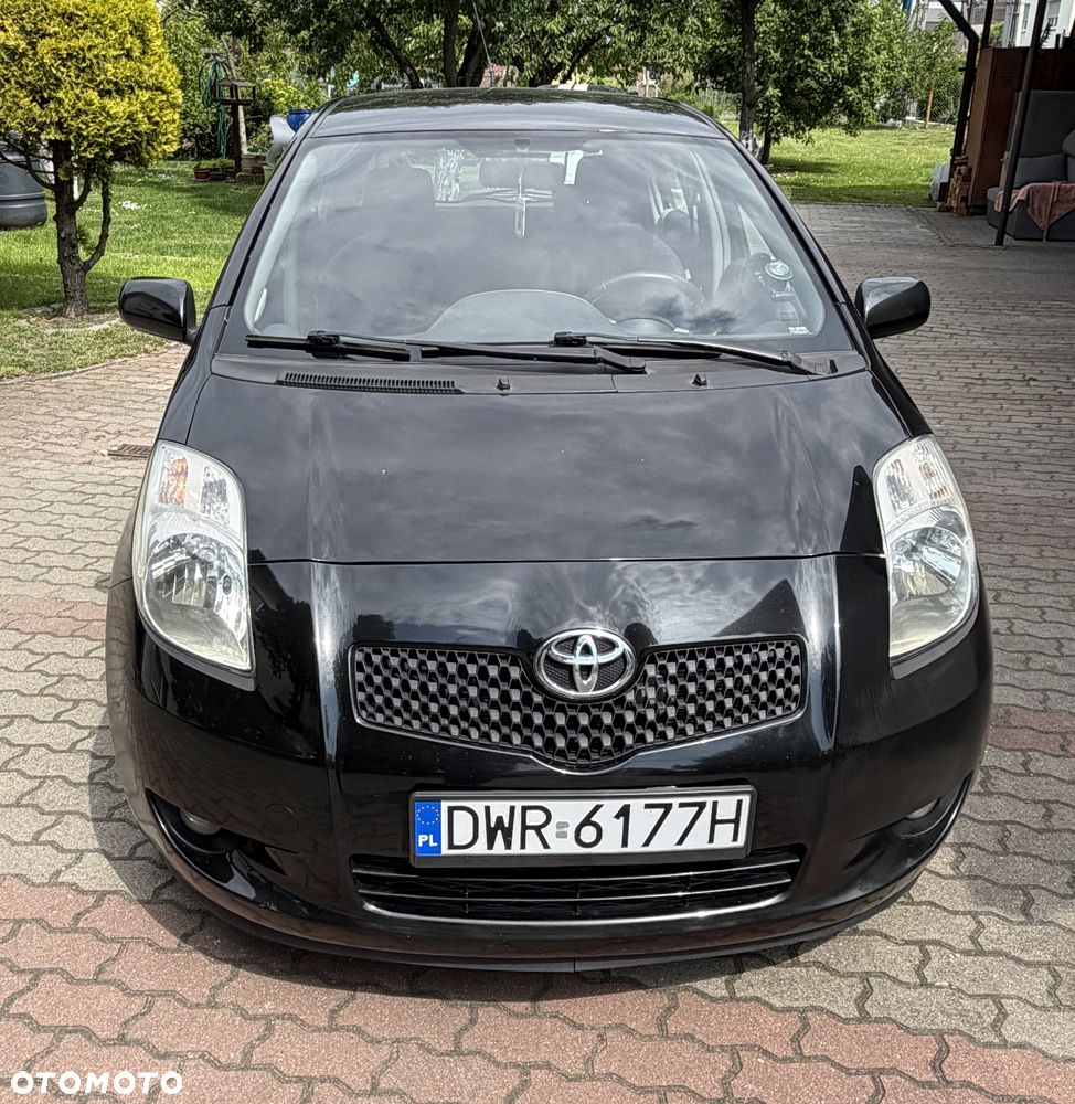 Toyota Yaris 1.0 Terra A/C - 4
