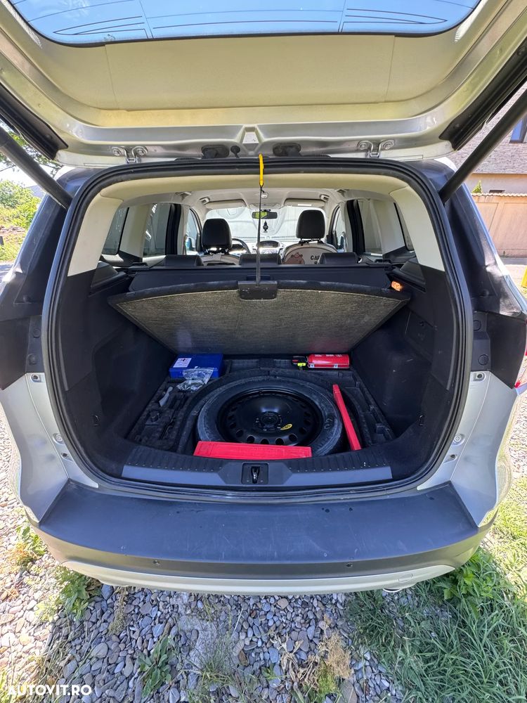 Ford Kuga 2.0 TDCi Powershift 4WD Titanium - 7