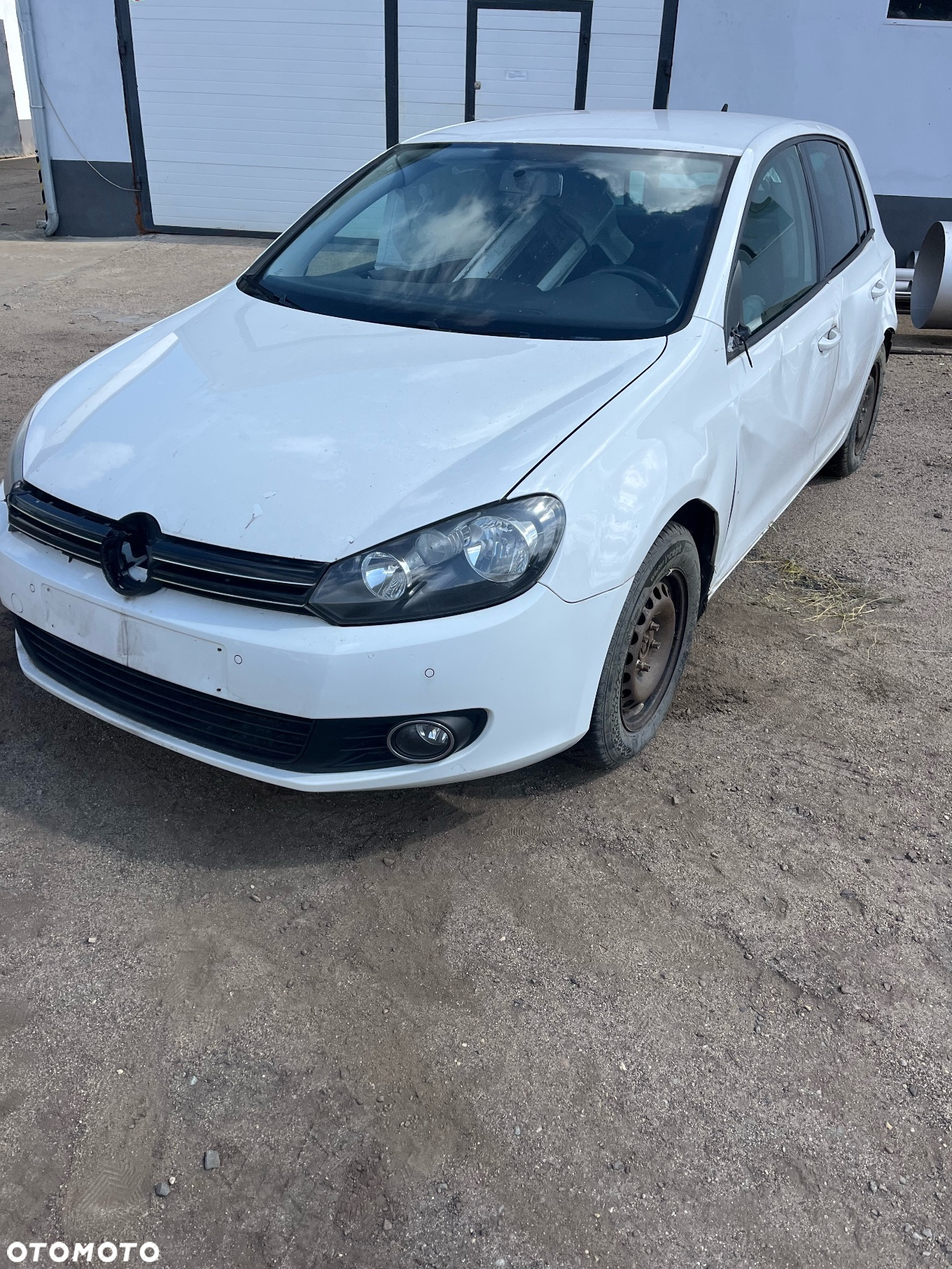 Volkswagen Golf 1.6 TDI BlueMotion Technology Comfortline - 2